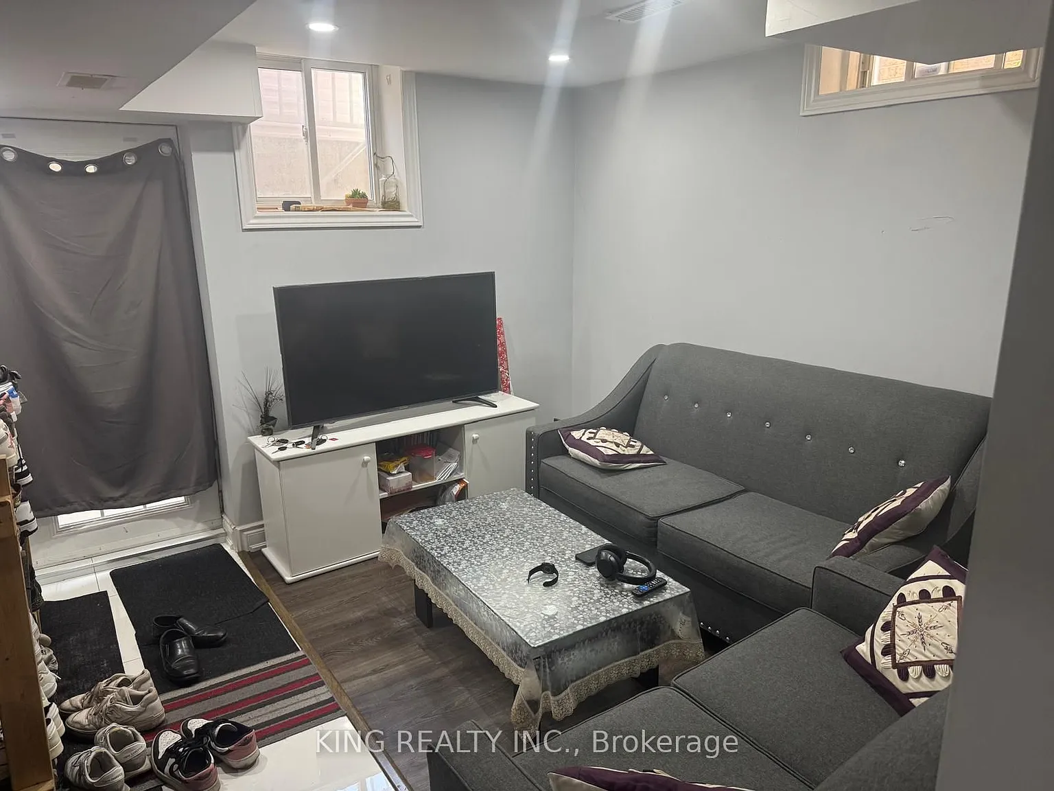 3 bed, $2,250 — Photo 3