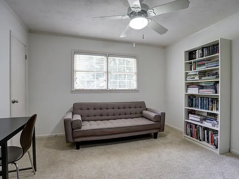 6720 Ramundo Dr — Photo 22