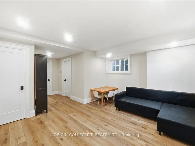 79 Wilson St E — Photo 23