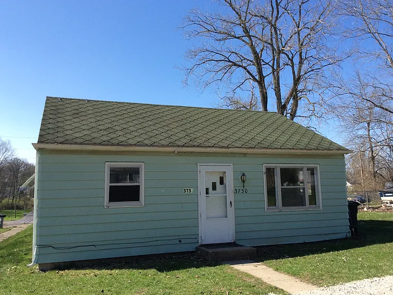 3730 Logan Ave — Photo 8
