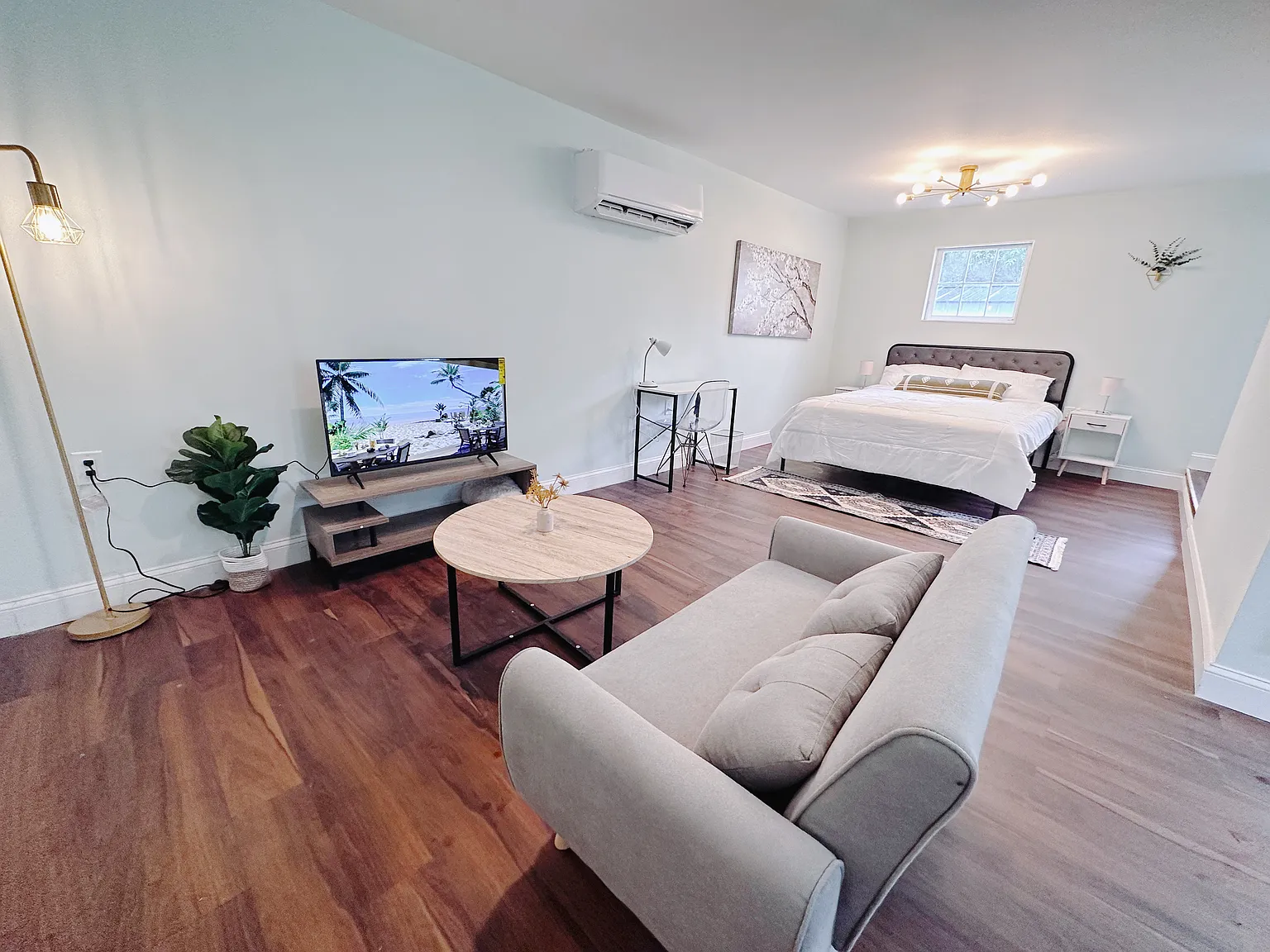 Studio, 380 sqft, $1,500 — Photo 1