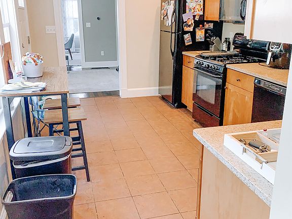 3rd image of 19 Birchwood St #1