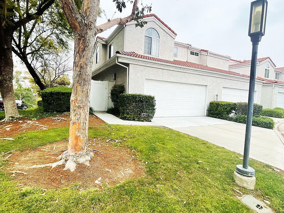 1st image of 13176 Spire Cir