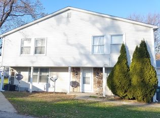 1340 N Glen Cir APT A, Aurora, IL 60506