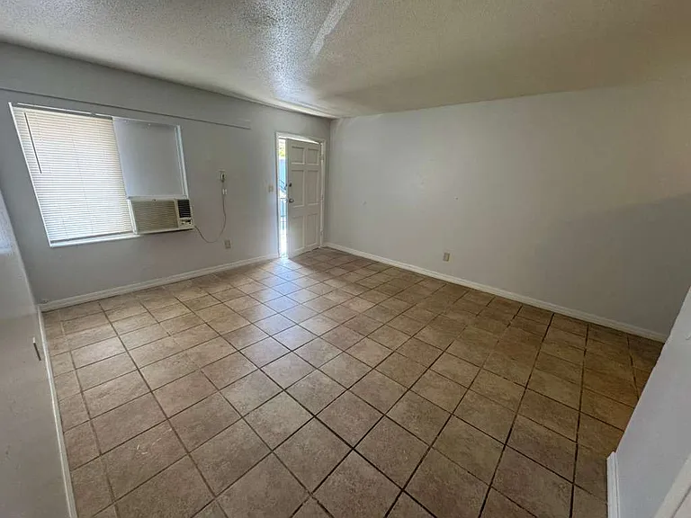 316 Beech Ave #318-B — Photo 7