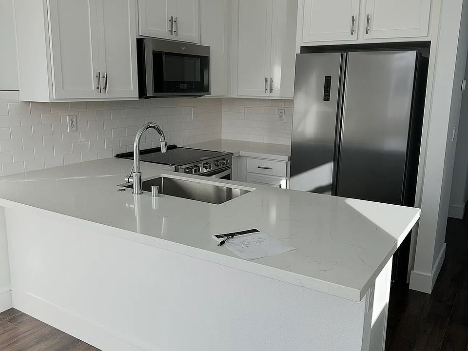 1st image of 1688 Alnico Ln #1688