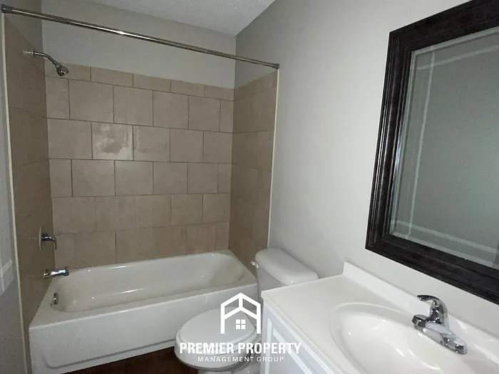 4320 Grand Cedar Ln — Photo 15