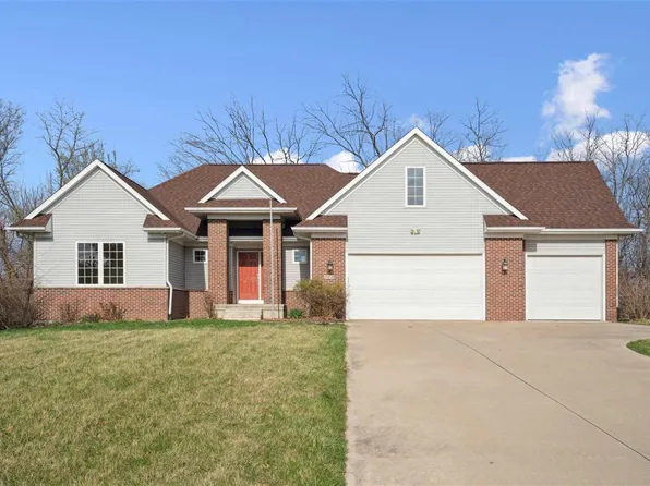503 Wanatee Creek Cir, Marion, IA 52302