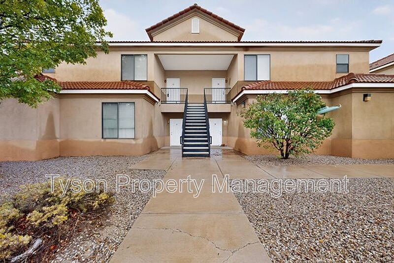 1st image of 4209 Ridgeway Ct SE APT C