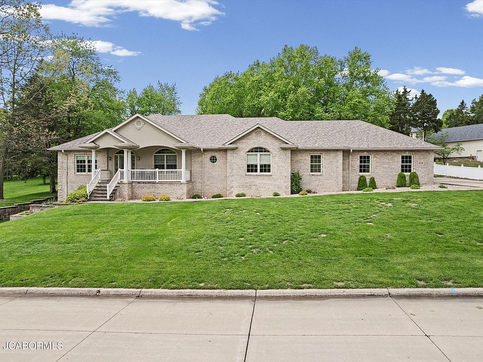 1st image of 2116 Whitney Woods Ct