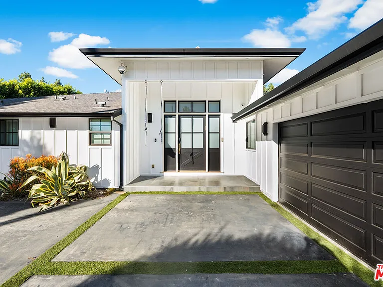 13339 Margate St — Photo 3