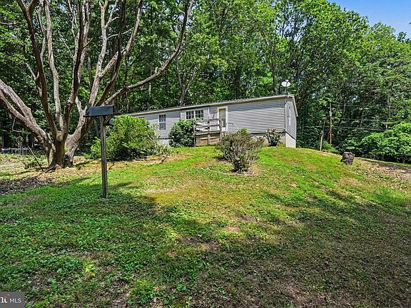 4th image of 1290 Buckwheat Rd