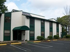 2nd image of 3501 NE 10th St