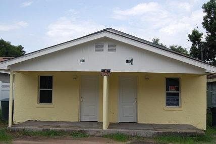2nd image of 410 Hughes Pl S #1/2-B