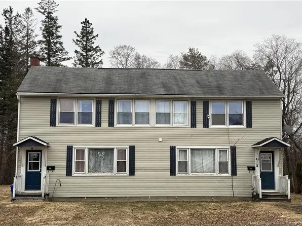47 Elm Park #45, Saint Stephen, NB E3L 2W7