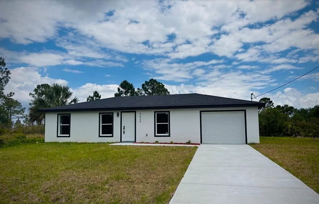 3 bed, 2.0 bath, 1036 sqft, $1,790 — Photo 1