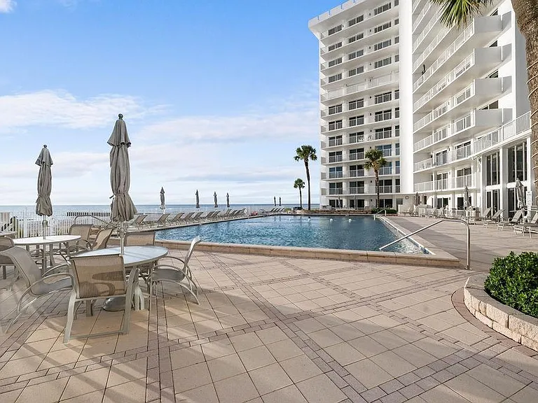 2295 Gulf Of Mexico Dr #54S — Photo 40
