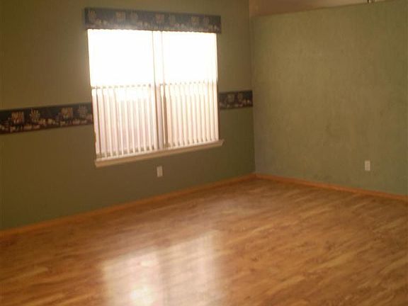 5th image of 9004 Cactus Trail Dr NW