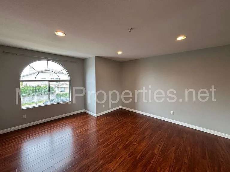 16740 Inverrary Way — Photo 9