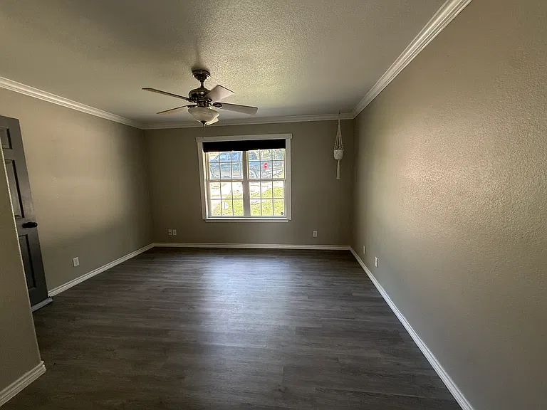 1011 Santa Fe Trl — Photo 7