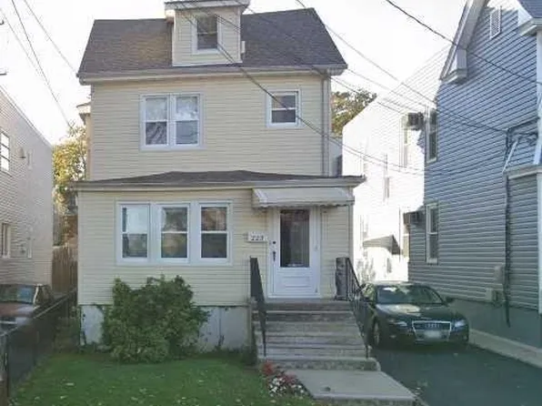 223 Ivy St, Kearny, NJ 07032