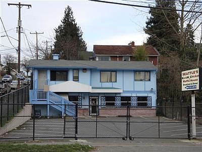 2nd image of 7250 Rainier Ave S