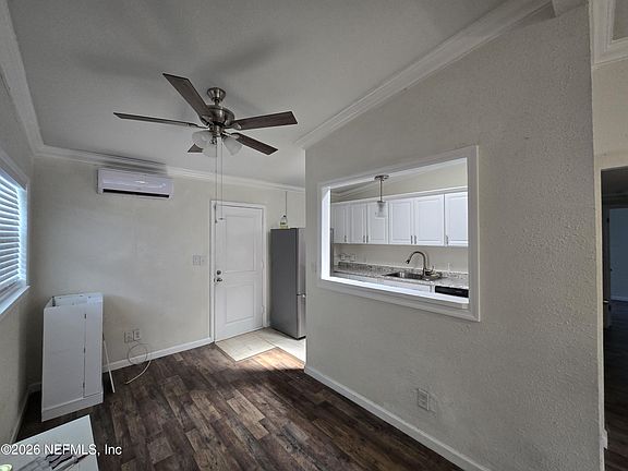 4th image of 13417 COLLEN Road