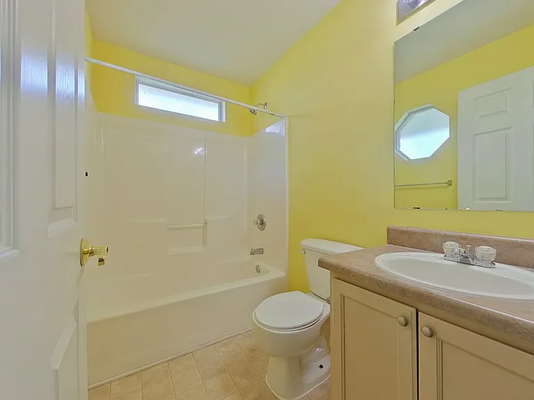 219 Limestone Cir — Photo 12