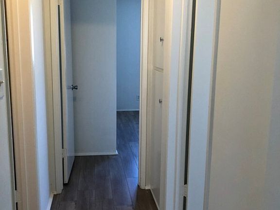 5th image of 1537 Torrance Blvd APT 7