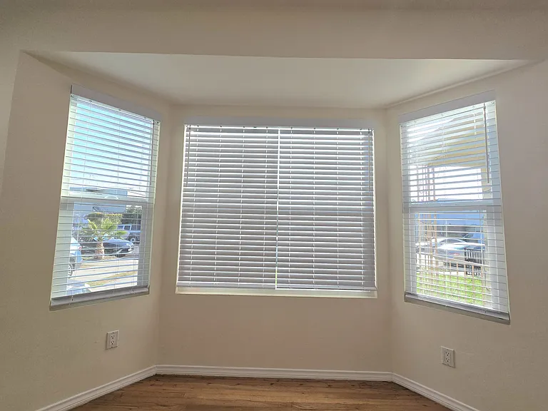 3633 Veteran Ave — Photo 6