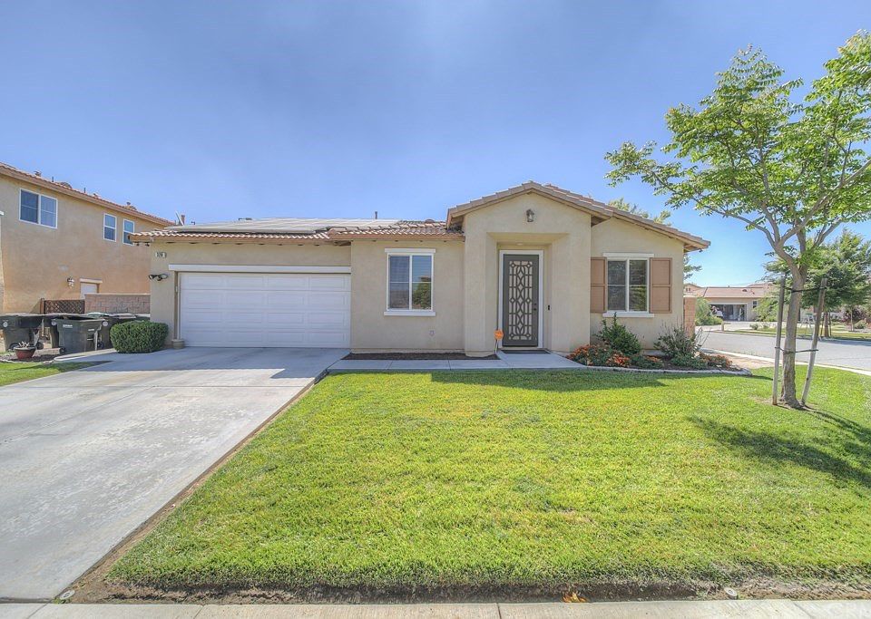 1st image of 328 La Familia Cir
