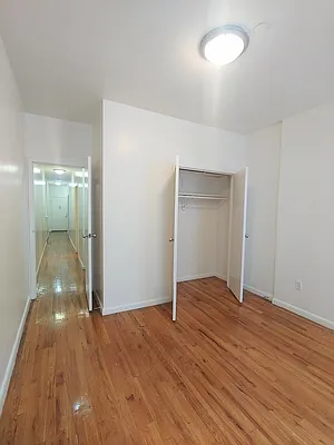 Rented by Moss Realty Company | media 1