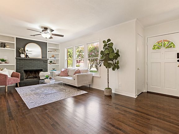 3rd image of 625 Ridgedale Dr