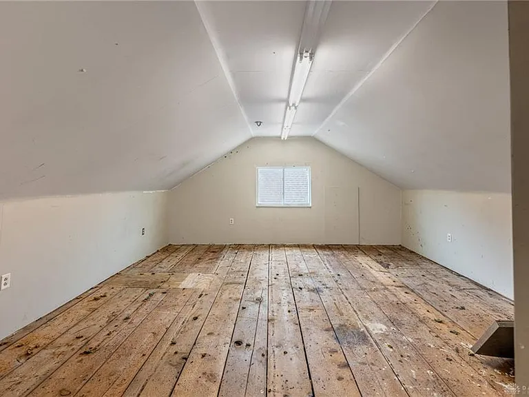2451 Ned Dr — Photo 22