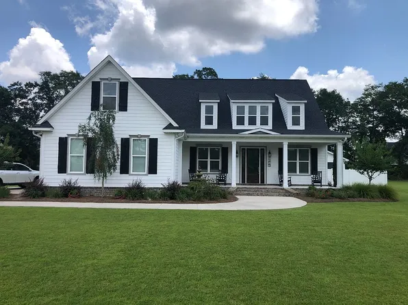 173 Fairfield Dr, Odum, GA 31555