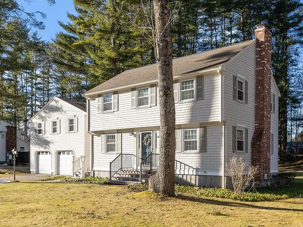 36 Stag Dr, Billerica, MA 01821