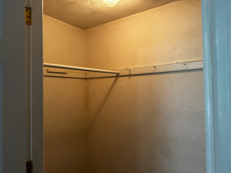 63 Kenyon St #3 — Photo 5