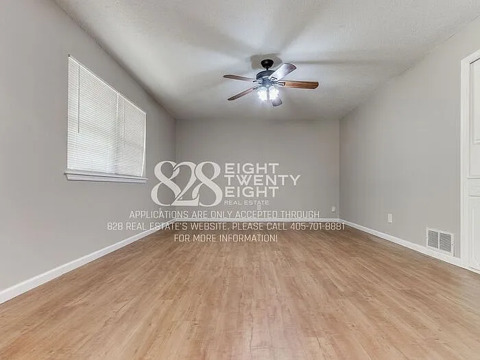 8129 NW 28th Ter — Photo 22