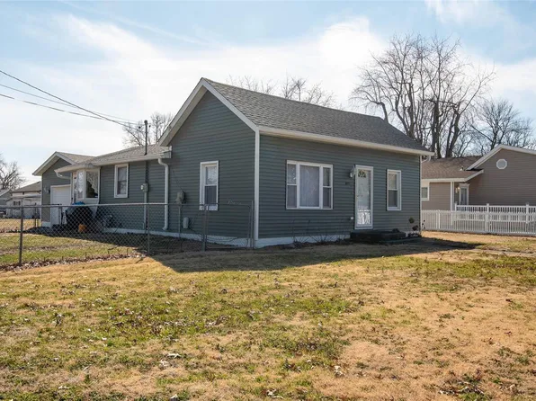 695 Elm St, Livingston, IL 62058