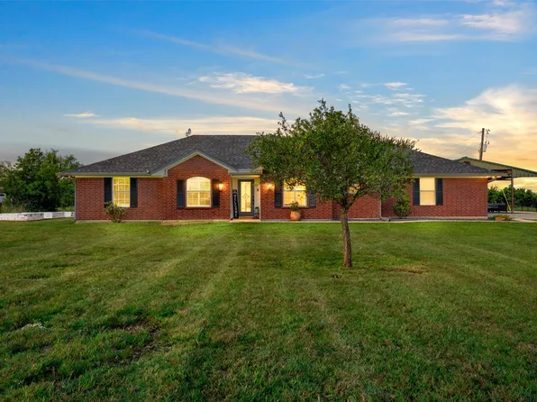 274 Dove Hill Ln, China Spring, TX 76633