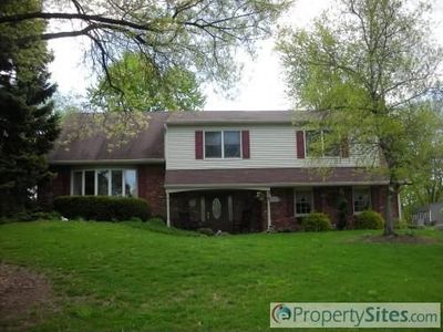 3153 Cloverly Dr, Furlong, PA, 18925