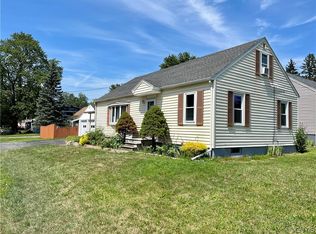 301 Northwood Dr, Syracuse, NY 13211