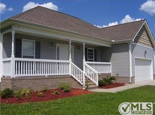 209 Coleman Dr, White Bluff, TN 37187