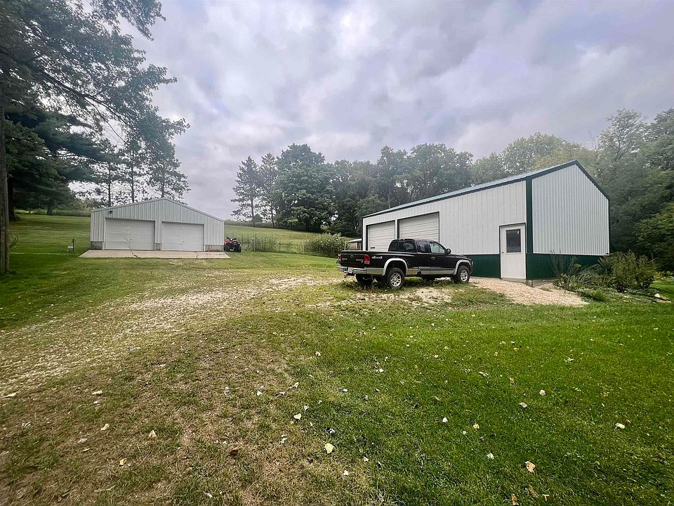2821 120th St, Colesburg, IA 52035 MLS 20233826 Zillow