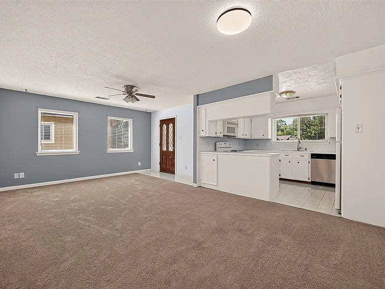 12619 Chriswood Dr — Photo 30