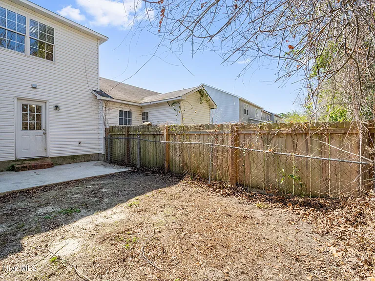 977 W Pueblo Dr — Photo 17