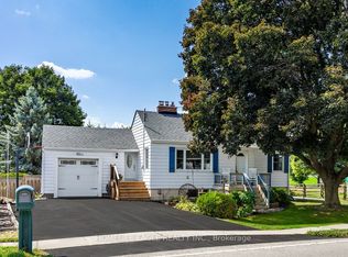 19280 Dufferin St, King, ON L3Y4V9