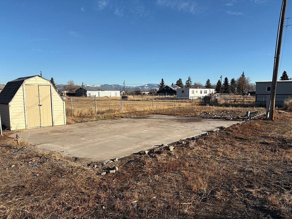 2nd image of 5501 Carolina Dr