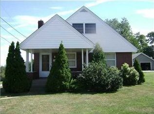 170 Bus Garage Rd, Greensburg, PA 15601