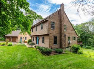 148 Cornwall Dr, Coventry, CT 06238